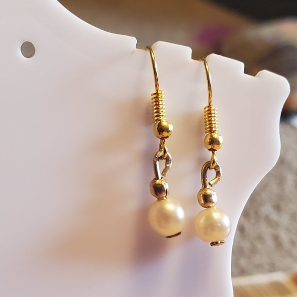 Gold Tone Faux Pearl Dangle Hook Earrings Artisan - Picture 2 of 2